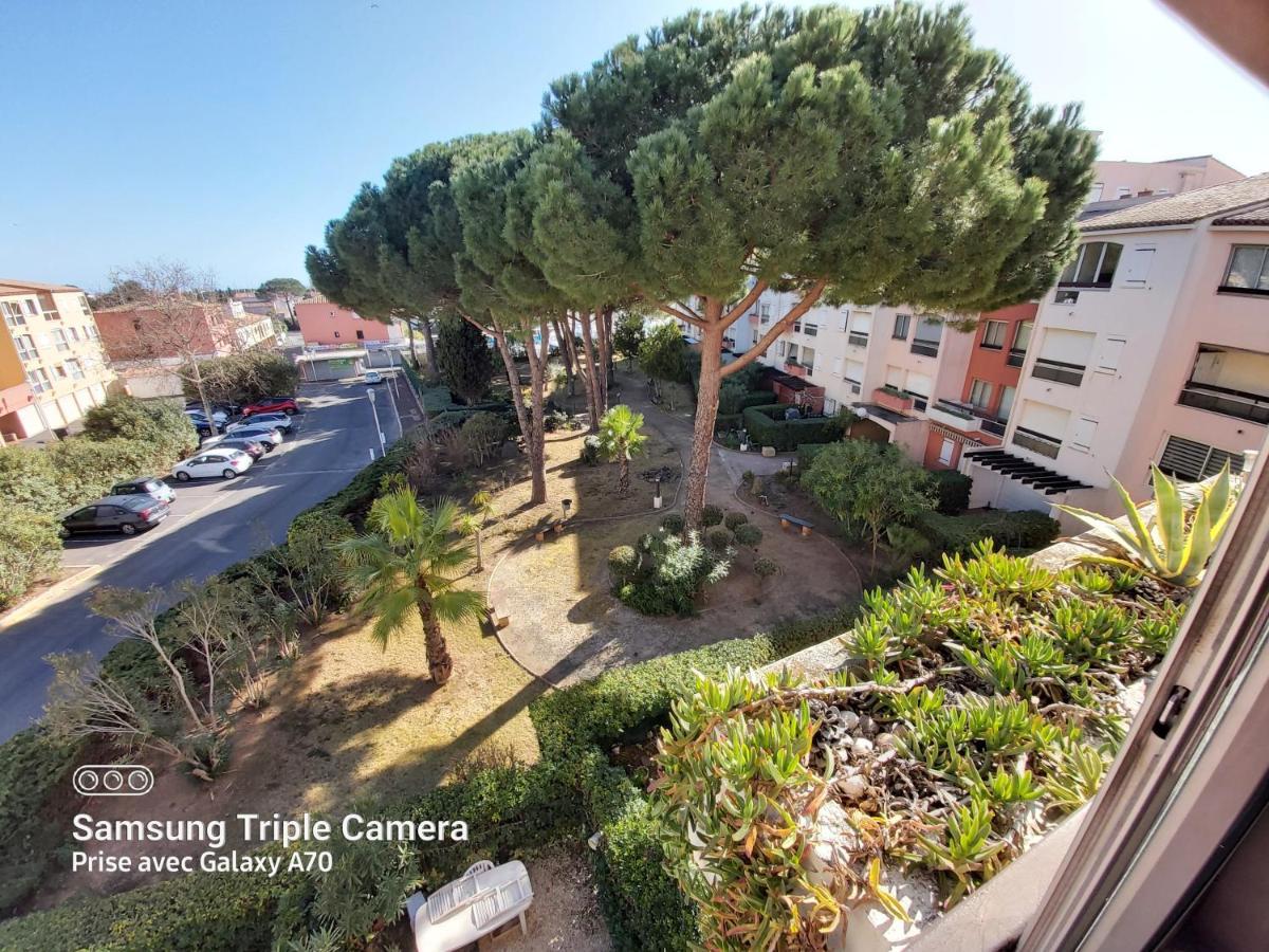 Coquet Studio Centre Port Cap D'Agde Exterior photo