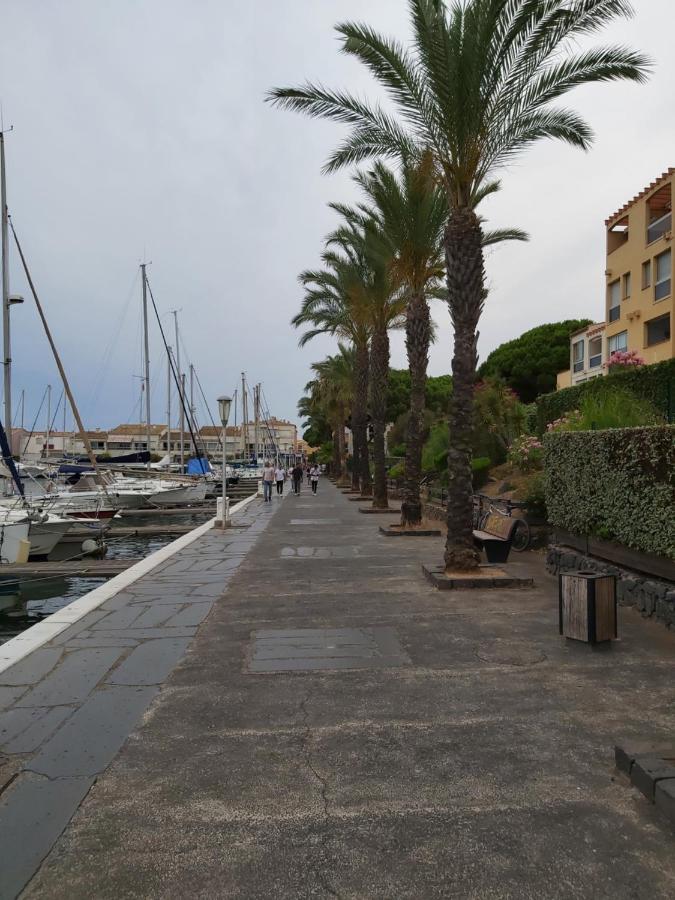 Coquet Studio Centre Port Cap D'Agde Exterior photo